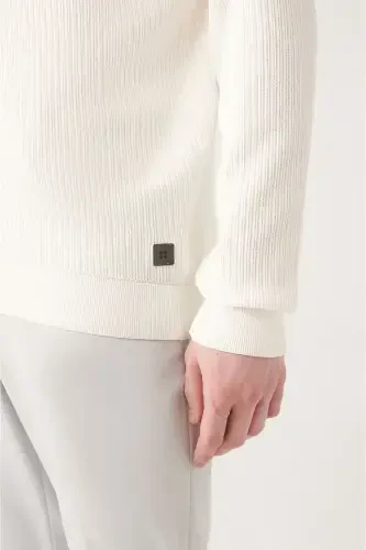 Men's White Polo Collar Knit - AVVA (1)