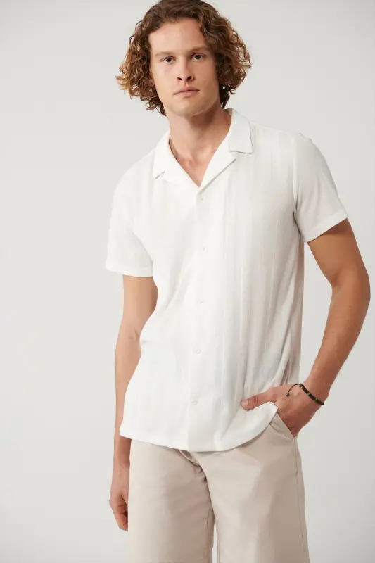 Men's White Shirt Apaj Collar Knit Jacquard Regular Fit A41y2027 - AVVA