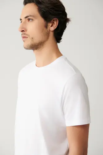 Men's White T-shirt 100% Cotton Breathable Crew Neck Regular Fit E001000 - AVVA (1)