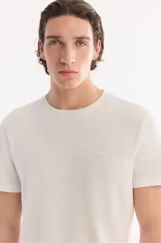 Men's White Ultrasoft Crew Neck Plain Regular Fit Modal T-shirt B001171 - AVVA (1)