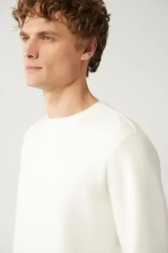 Men's White Unisex Sweatshirt - Avva (1)