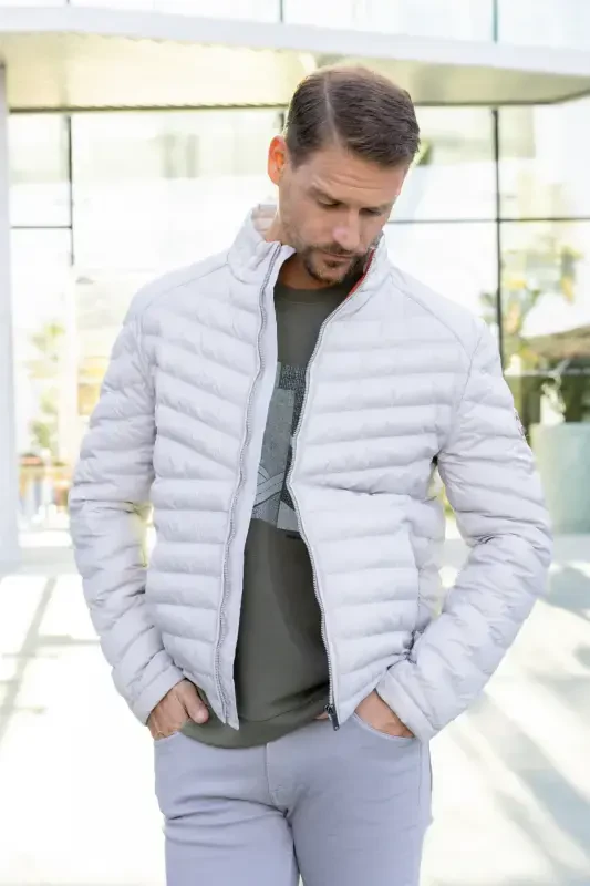 Men's White Water-Repellent Windproof Dynamic Fit Relaxed Fit Puffer Jacket - 2