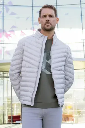 Men's White Water-Repellent Windproof Dynamic Fit Relaxed Fit Puffer Jacket - 3