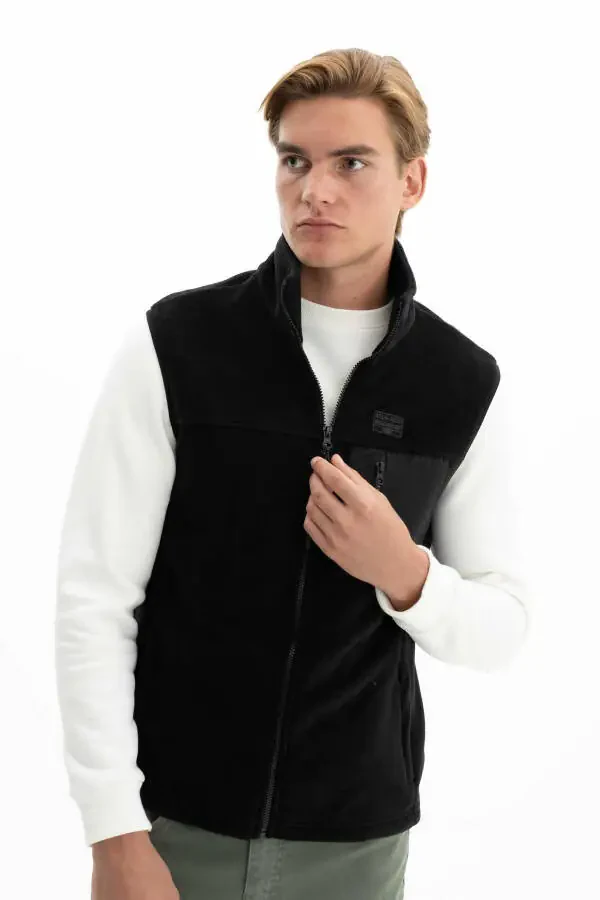 Men's Winter Vest K26424674201 - 10