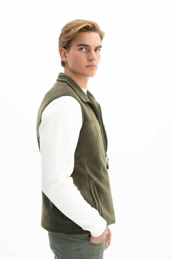 Men's Winter Zippered Vest - 5