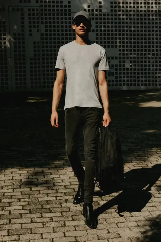 Men's/unisex Gray Melange Cotton Slim Fit Narrow Cut Crew Neck Basic T-shirt-Gray Melange - 4