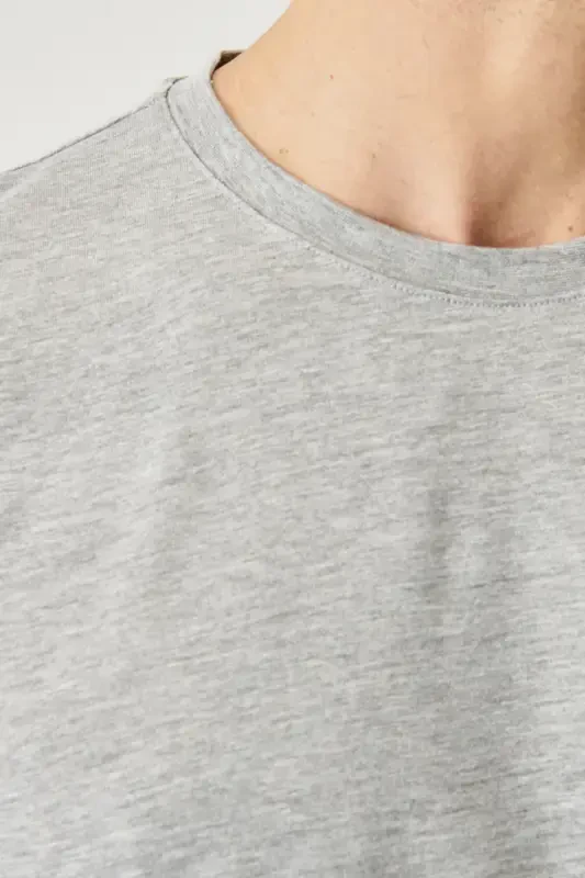 Men's/unisex Gray Melange Cotton Slim Fit Narrow Cut Crew Neck Basic T-shirt-Gray Melange - 9