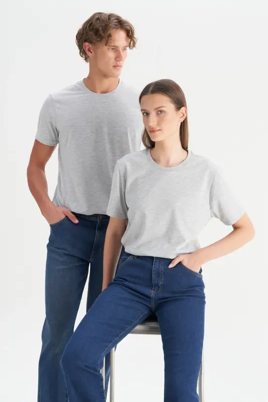 Men's/unisex Gray Melange Cotton Slim Fit Narrow Cut Crew Neck Basic T-shirt-Gray Melange - 2