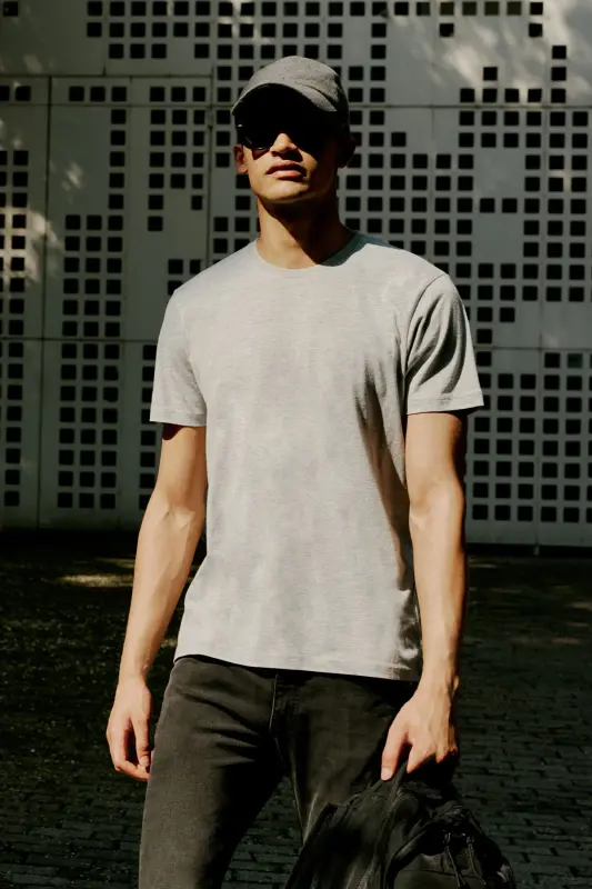 Men's/unisex Gray Melange Cotton Slim Fit Narrow Cut Crew Neck Basic T-shirt-Gray Melange - 8