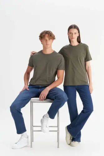 Men's/unisex Khaki 100% Cotton Slim Fit Narrow Cut Crew Neck Basic T-shirt-Khaki - AC&CO / ALTINYILDIZ CLASSICS (1)