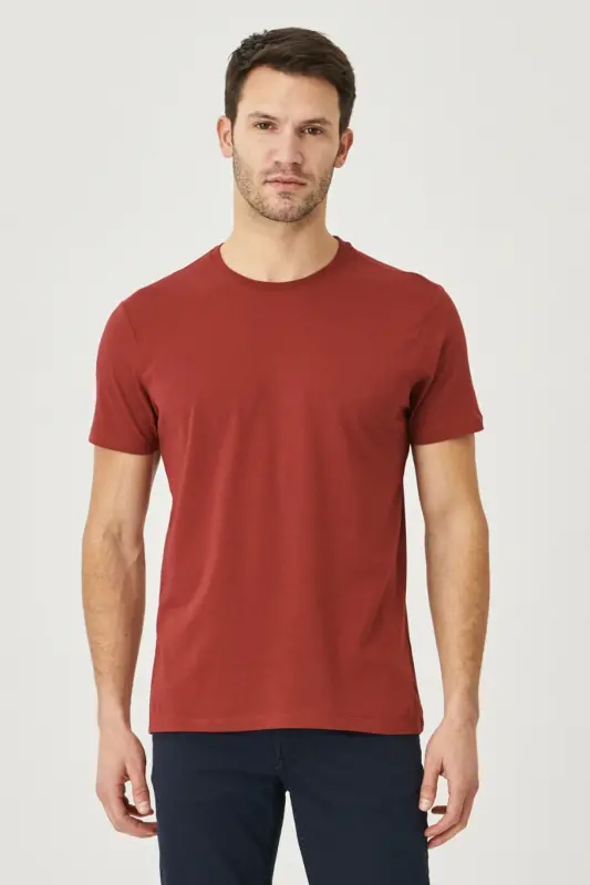 Men/unisex Burgundy 100% Cotton Slim Fit Crew Neck Basic T-Shirt - Burgundy - MODAZONE