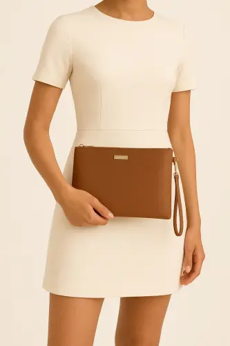 Metal Aksesuarlı El Askılı Portföy Clutch Çanta-Kahverengi 