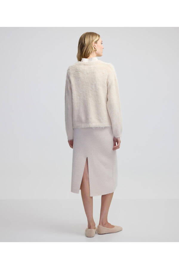 Metal aksesuarlı kazak - 6