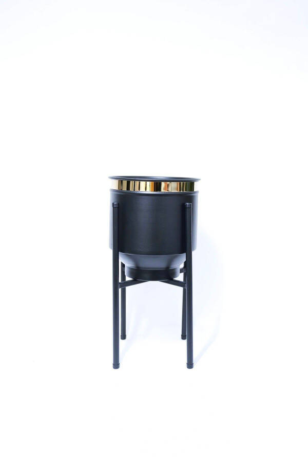 Metal Saksı Ayaklı Çiçeklik Siyah Gold Detaylı Dekoratif Saksı Vazo Saksılık 41x21cm - Siyah - 2