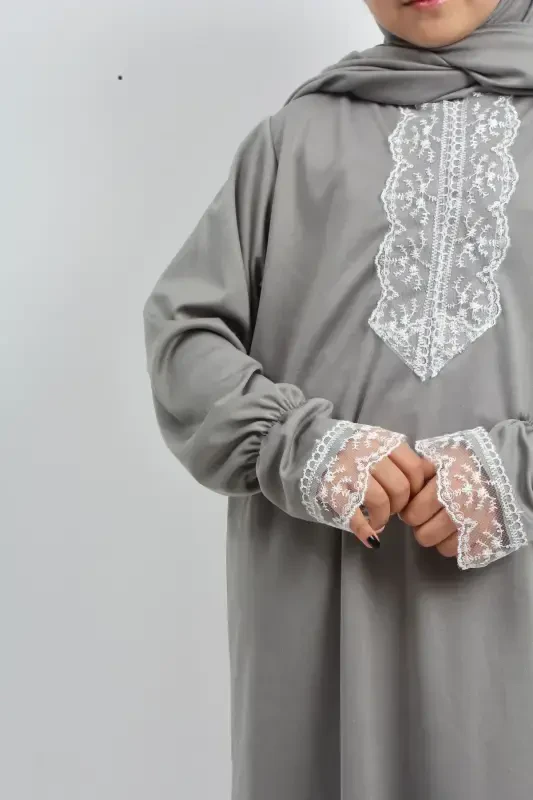 Mevsimlik Kız Çocuk Orta Boy Şık Namaz Elbisesi, Genç Ferace, Terletmeyen Namaz Kıyafeti-GRİ - 6