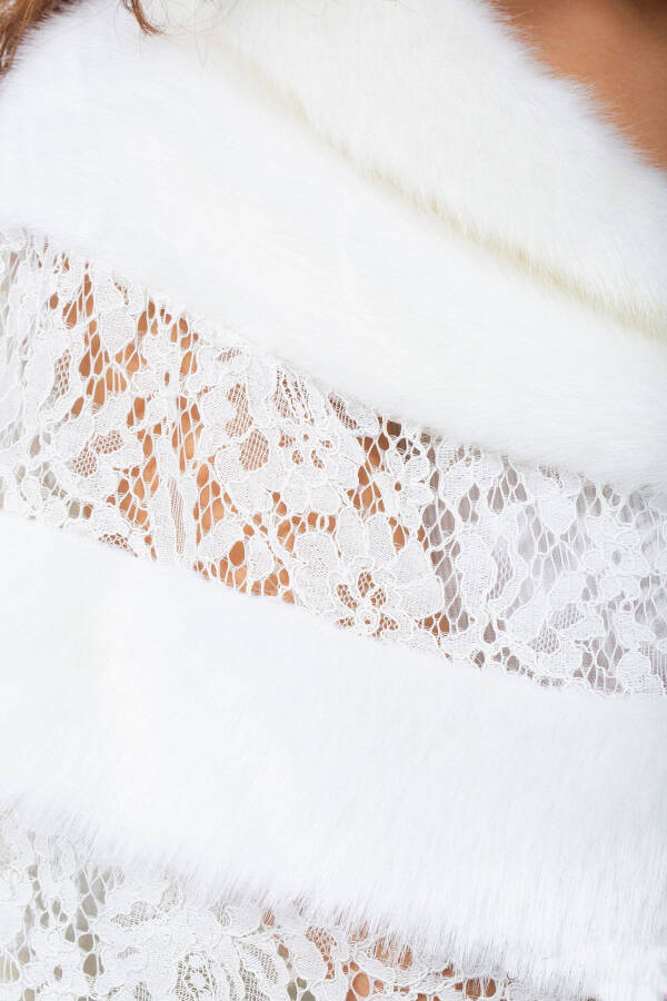 Меховая накидка-болеро из норки с кружевом и брошью для невесты и вечернего платья - 5