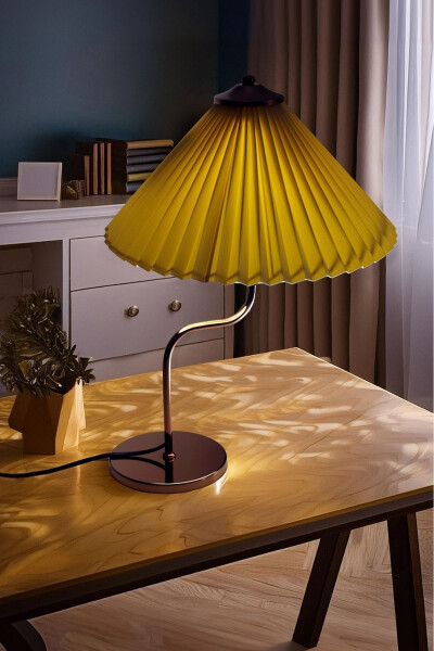 Michigan Rose Gold misli qoplamali metall chiroq soyasi - krem rangli burmalar - VINNER