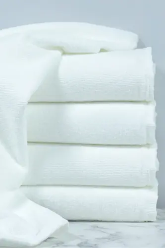 Microfiber Hair Towel for Hairdressers, Dye-Resistant, 50x90 cm, Set of 4 - White - 6