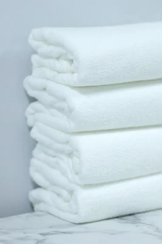 Microfiber Hair Towel for Hairdressers, Dye-Resistant, 50x90 cm, Set of 4 - White - 7