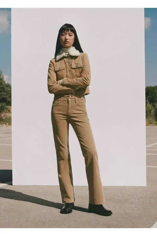 Mid-Rise Drawstring Velvet Pants - 5