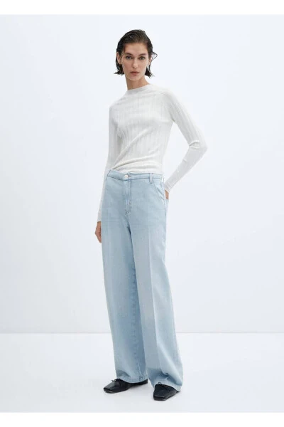 Mid-Rise Straight Leg Jean - 10