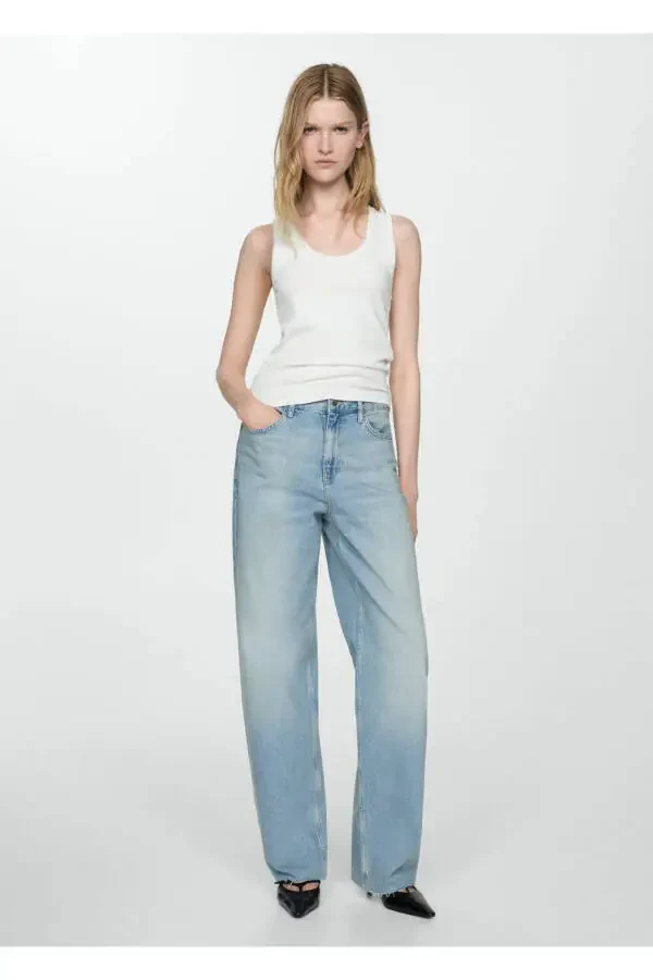 Mid-rise straight leg jeans - 2