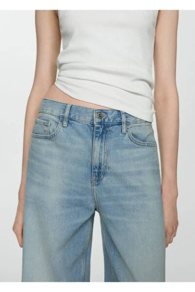 Mid-rise straight leg jeans - 7