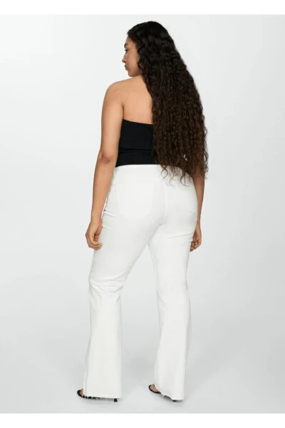 Mid-waist flare jeans - 7