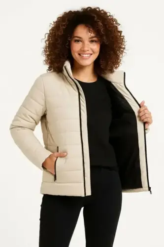 Mikro Su İtici Kapitone Baskılı Astarlı Fermuarlı Bomber Mont - Bej - BÜYÜKBEDENIZ (1)