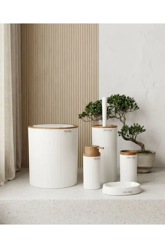 Mina Beyaz Ahşap Desenli Çizgili Yuvarlak 5'li Banyo Seti-Beyaz - OKYANUS HOME