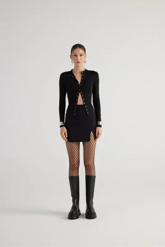 Мини-юбка с разрезом, детализированная юбка-панки, черно-черная - 1