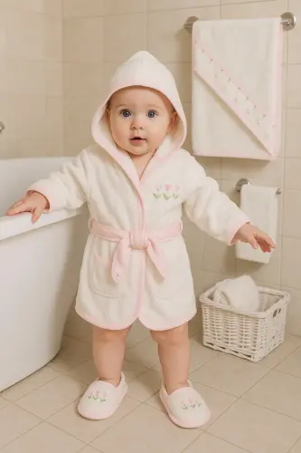 Minik Lola naqshli Gaye chaqaloq sochiq xalat to'plami Organik antibakterial - Chaqaloq tug'ilgan kun sovg'asi - Pushti 