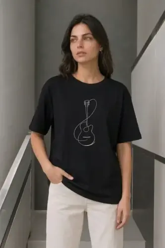 Minimal Gitar Baskılı Tişört T-Shirt Yazlık Kısa Kol Bisiklet Yaka T-Shirt - Siyah - 1