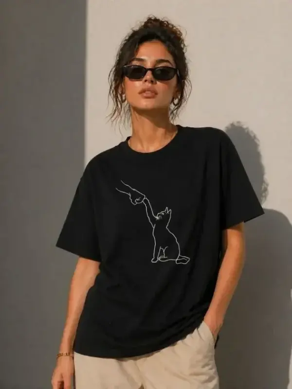 Minimal Kedi Çizim Baskılı Tişört Kısa Kol Yazlık T-Shirt - Siyah - BÜYÜKBEDENIZ