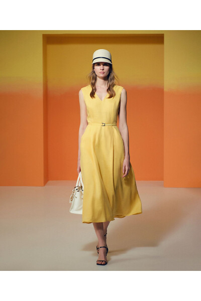 Minimal metal buckle linen dress - İPEKYOL