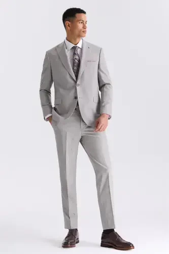 Mink Regular Fit Peaked Lapel Wool Suit 