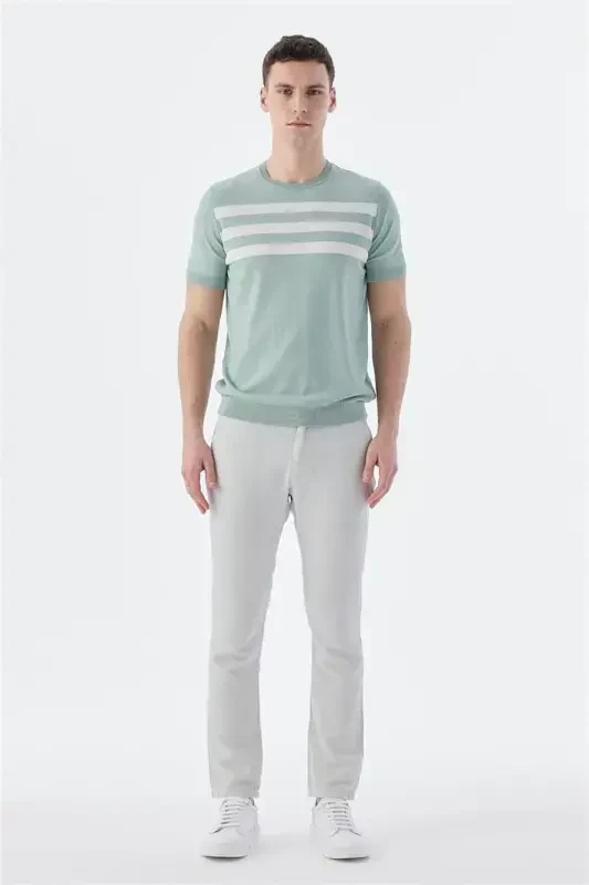Mint White Slim Fit Crew Neck Patterned Knit T-Shirt - 2
