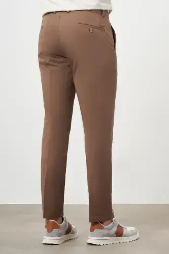 Modazone Erkak QAHVA Yozgi Paxta Yon cho'ntak Dynamic Fit Chino Shim - 3
