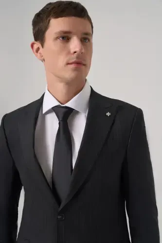 Modazone Erkak Qora Junli Trend Chiziqli Slim Fit Uchli Yoqali Kostyum - MORVEN (1)