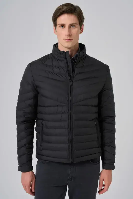 Modazone Erkak Qora Polyester Qisqa Kapitone Kurtka - MORVEN