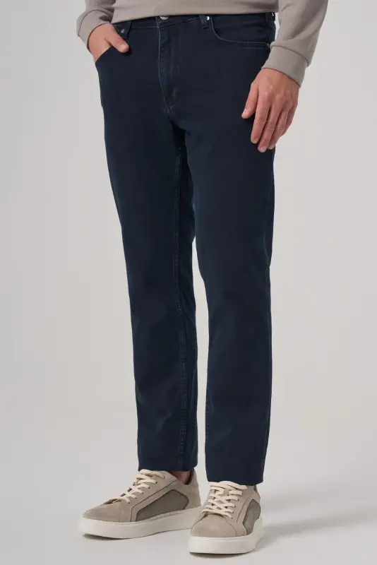 Modazone Erkaklar To'q ko'k Denim 5 cho'ntak Slim Fit Jinsi Shim - 1
