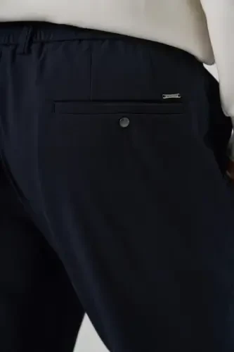 Modazone Erkaklar to'q ko'k poliviskon trendli ipli jogger tor bichimli sport shimi - 4