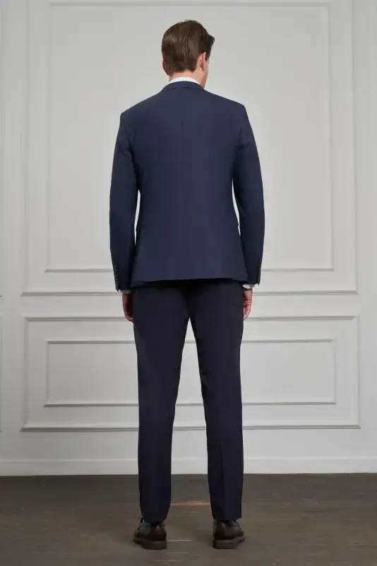 Modazone Erkaklar to'q ko'k trend jiletli kombinatsiyalangan junli slim fit uchli yoqali kostyum - 6