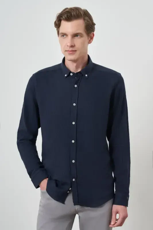 Modazone Erkaklar to'q ko'k trend keten slim fit tugmali yoqali ko'ylak - 4