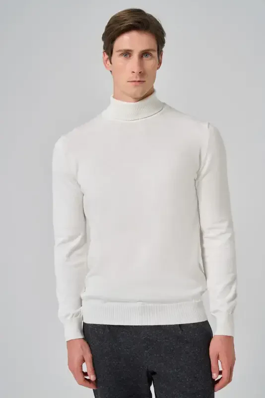 Morven Erkek Ekru Basic Balıkçı Yaka Dynamic Fit Rahat Kesim Triko - 2