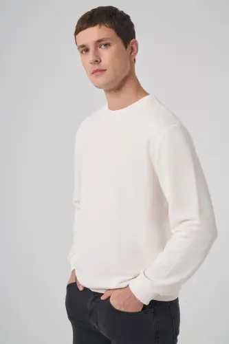 Modazone Erkek Ekru Basic Bisiklet Yaka Sweatshirt - MORVEN (1)