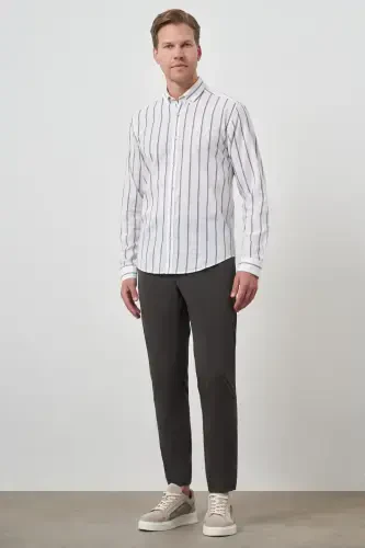 Morven Erkek Haki Keten Dynamic Fit Düğmeli Yaka Gömlek - 2