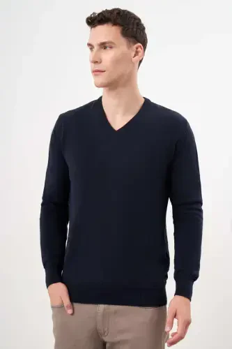 Morven Erkek Lacivert Basic V Yaka Dynamic Fit Rahat Kesim Triko - 3
