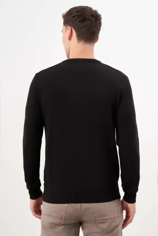 Morven Erkek Siyah Basic V Yaka Dynamic Fit Rahat Kesim Triko - 5