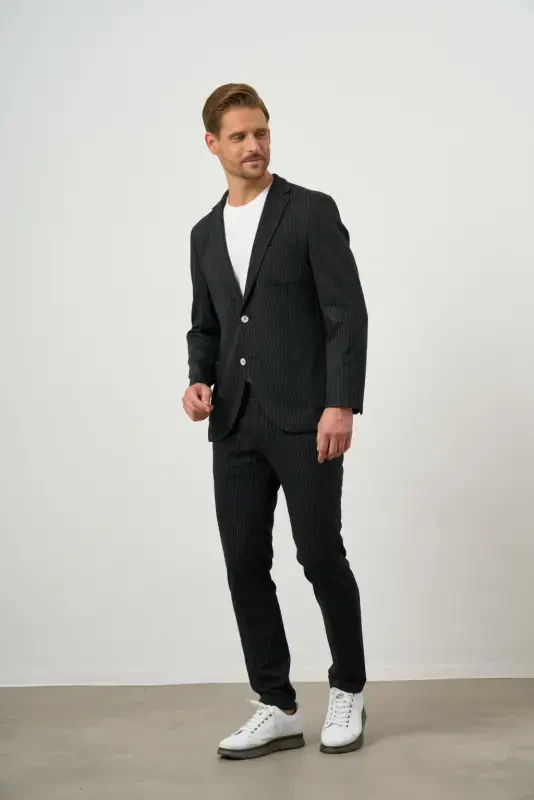 Morven Erkek Siyah Poliviskon Trend Çizgili Desen Slim Fit Mono Yaka Takım Elbise - 1